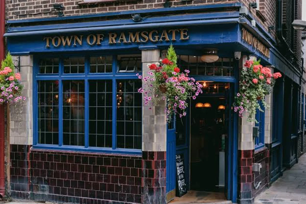 The Town of Ramsgate, Wapping High Street — historic riverside pub